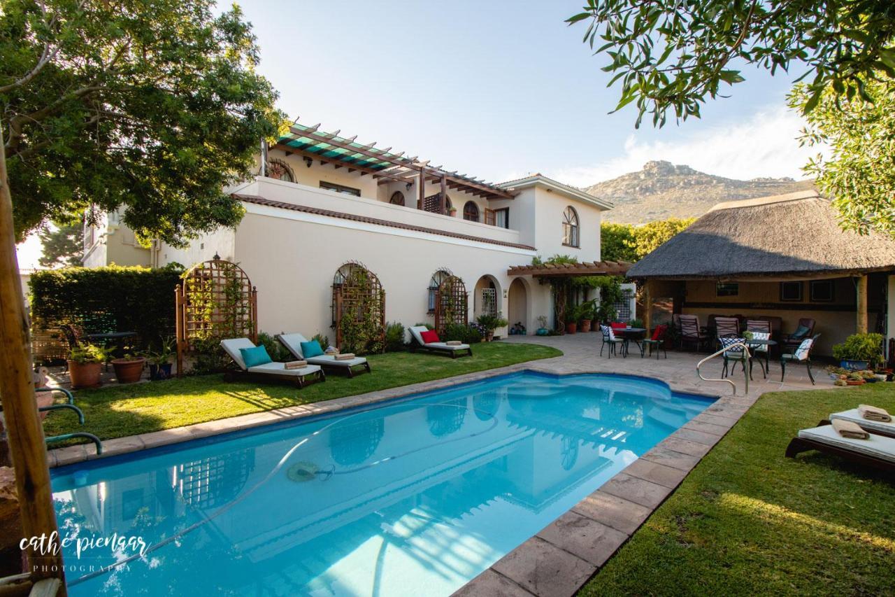 A Tuscan Villa Guest House Fish Hoek Exterior foto