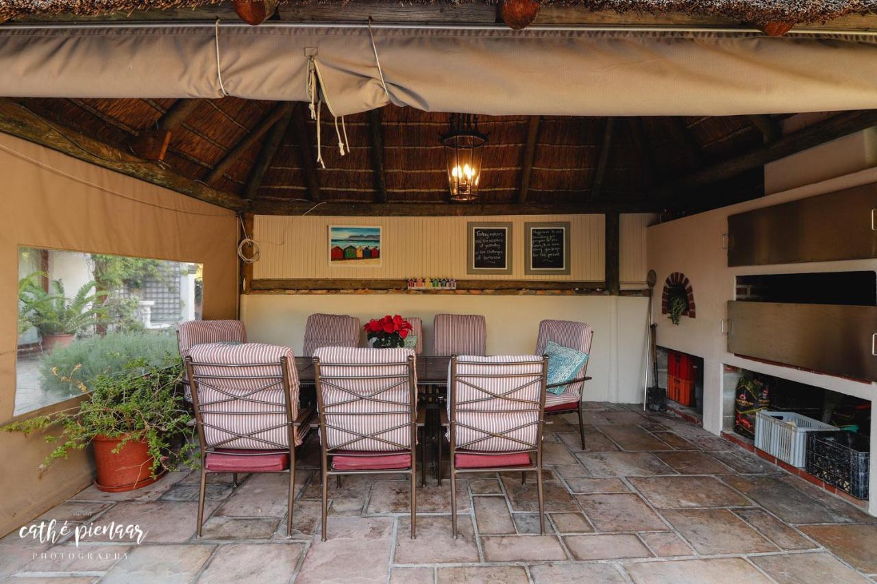 A Tuscan Villa Guest House Fish Hoek Exterior foto